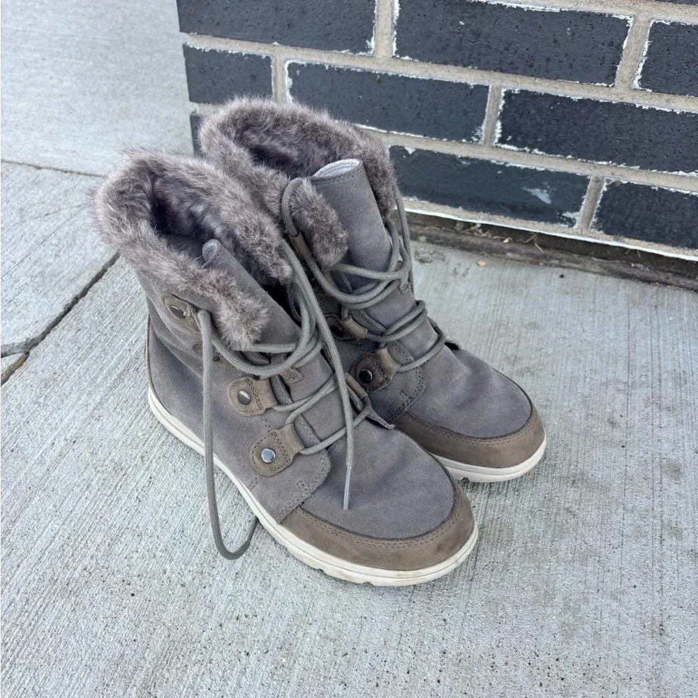 Sorel Explorer Boots - Picture 1 of 2